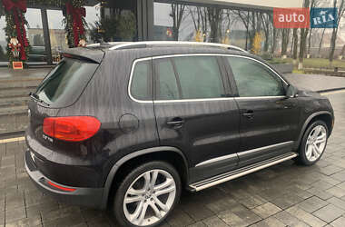 Позашляховик / Кросовер Volkswagen Tiguan 2012 в Тячеві