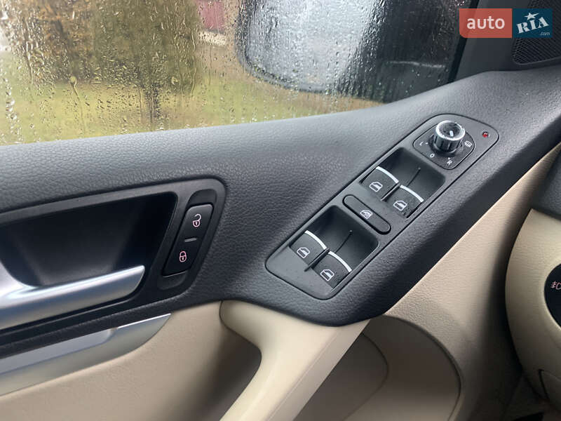 Внедорожник / Кроссовер Volkswagen Tiguan 2012 в Тячеве