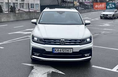 Внедорожник / Кроссовер Volkswagen Tiguan 2019 в Киеве