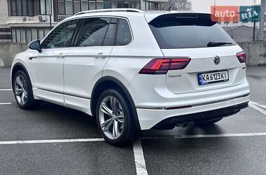 Внедорожник / Кроссовер Volkswagen Tiguan 2019 в Киеве