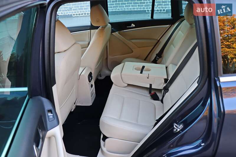 Внедорожник / Кроссовер Volkswagen Tiguan 2015 в Кременчуге