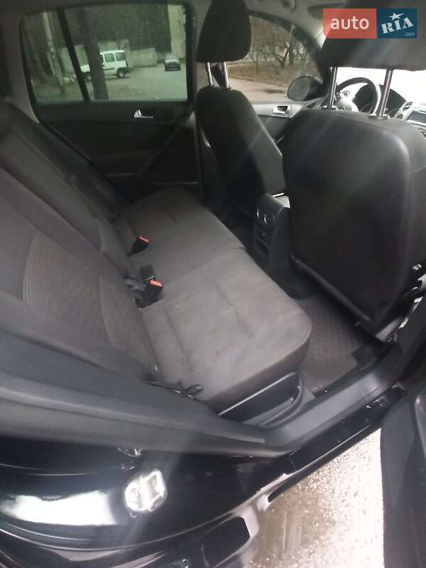 Внедорожник / Кроссовер Volkswagen Tiguan 2013 в Киеве
