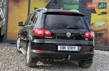 Внедорожник / Кроссовер Volkswagen Tiguan 2009 в Стрые