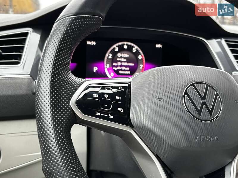 Внедорожник / Кроссовер Volkswagen Tiguan 2021 в Миргороде