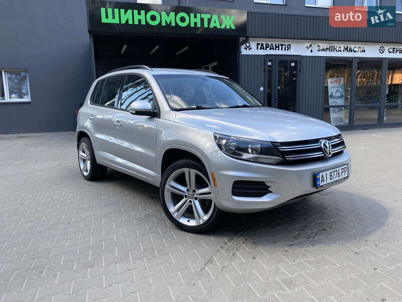 Позашляховик / Кросовер Volkswagen Tiguan 2015 в Києві