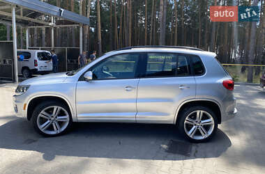 Позашляховик / Кросовер Volkswagen Tiguan 2015 в Києві