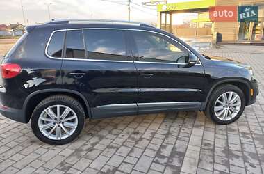 Позашляховик / Кросовер Volkswagen Tiguan 2015 в Кам'янець-Подільському