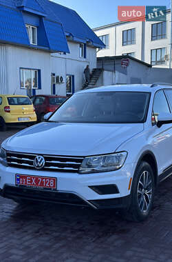 Внедорожник / Кроссовер Volkswagen Tiguan 2021 в Ровно