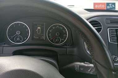 Внедорожник / Кроссовер Volkswagen Tiguan 2015 в 
