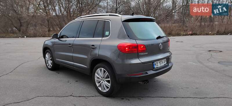 Внедорожник / Кроссовер Volkswagen Tiguan 2014 в Днепре