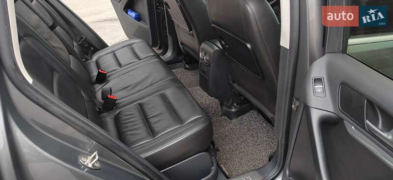 Внедорожник / Кроссовер Volkswagen Tiguan 2014 в Днепре