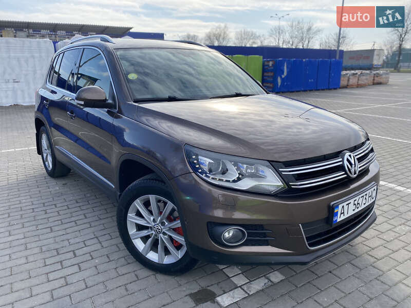 Внедорожник / Кроссовер Volkswagen Tiguan 2011 в Коломые