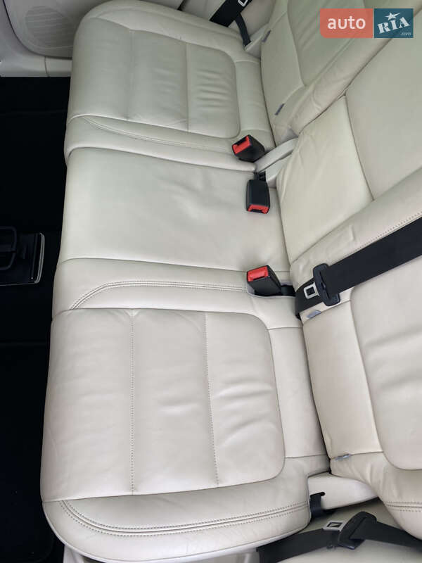 Внедорожник / Кроссовер Volkswagen Tiguan 2011 в Коломые