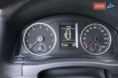 Позашляховик / Кросовер Volkswagen Tiguan 2011 в 