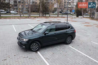 Позашляховик / Кросовер Volkswagen Tiguan 2019 в Києві