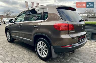 Позашляховик / Кросовер Volkswagen Tiguan 2013 в Києві