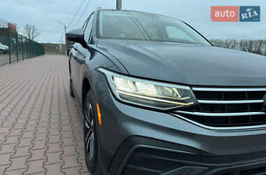 Позашляховик / Кросовер Volkswagen Tiguan 2022 в Рівному