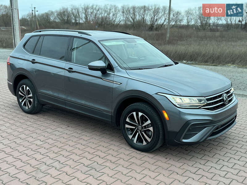 Позашляховик / Кросовер Volkswagen Tiguan 2022 в Києві