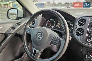 Внедорожник / Кроссовер Volkswagen Tiguan 2014 в Днепре