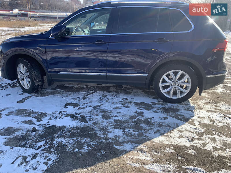 Внедорожник / Кроссовер Volkswagen Tiguan 2019 в Харькове фото 3 Внедорожник / Кроссовер Volkswagen Tiguan 2019 в Харькове