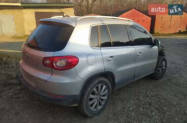 Позашляховик / Кросовер Volkswagen Tiguan 2010 в Стрию