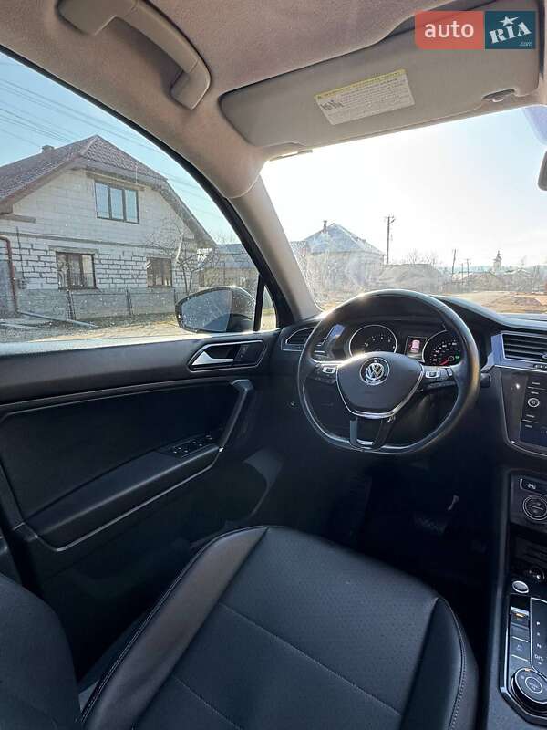 Внедорожник / Кроссовер Volkswagen Tiguan 2018 в Иршаве