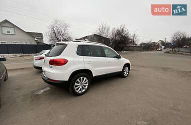 Внедорожник / Кроссовер Volkswagen Tiguan 2012 в Черкассах