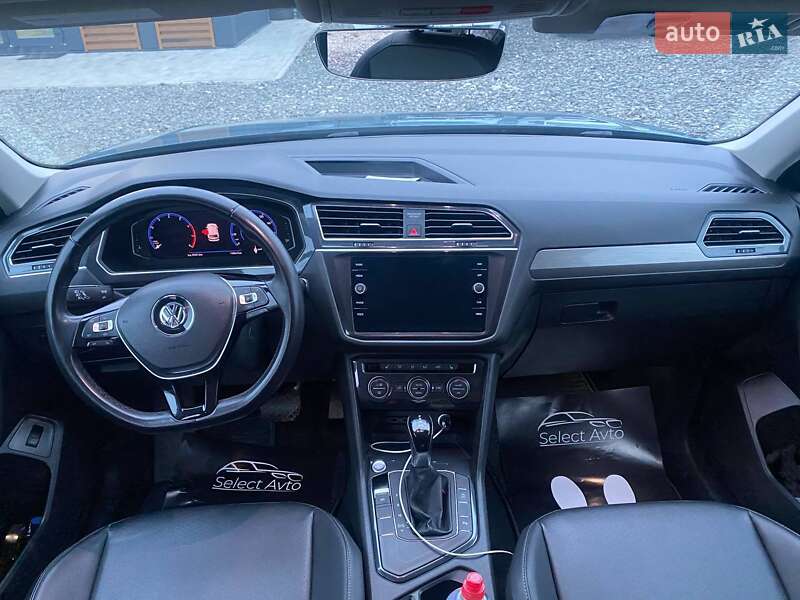 Внедорожник / Кроссовер Volkswagen Tiguan 2019 в Львове