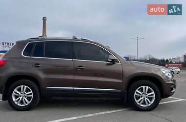 Внедорожник / Кроссовер Volkswagen Tiguan 2014 в Львове