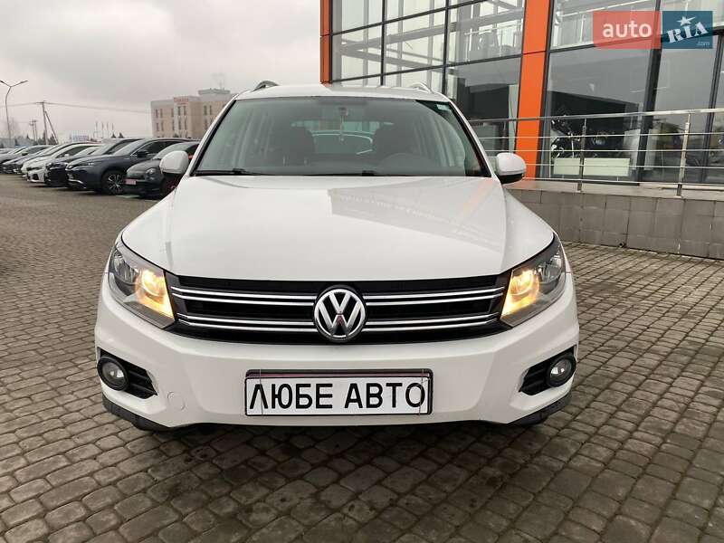 Внедорожник / Кроссовер Volkswagen Tiguan 2012 в Львове