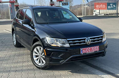 Внедорожник / Кроссовер Volkswagen Tiguan 2019 в Львове