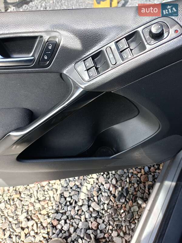 Внедорожник / Кроссовер Volkswagen Tiguan 2010 в Городке фото 8 Внедорожник / Кроссовер Volkswagen Tiguan 2010 в Городке