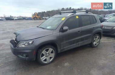 Внедорожник / Кроссовер Volkswagen Tiguan 2012 в Киеве