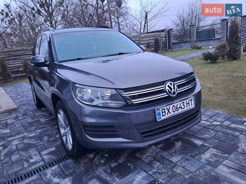 Внедорожник / Кроссовер Volkswagen Tiguan 2012 в Славуте