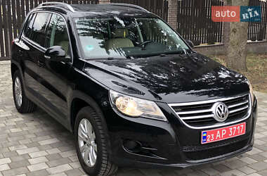 Позашляховик / Кросовер Volkswagen Tiguan 2010 в Вознесенську