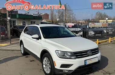 Позашляховик / Кросовер Volkswagen Tiguan 2017 в Миколаєві