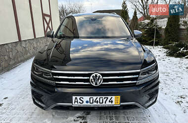 Позашляховик / Кросовер Volkswagen Tiguan 2018 в Луцьку