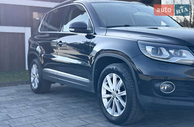 Внедорожник / Кроссовер Volkswagen Tiguan 2012 в Тячеве