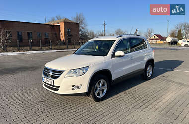 Внедорожник / Кроссовер Volkswagen Tiguan 2008 в Бершади