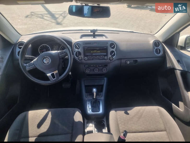Внедорожник / Кроссовер Volkswagen Tiguan 2012 в Запорожье