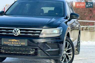 Внедорожник / Кроссовер Volkswagen Tiguan 2021 в Киеве