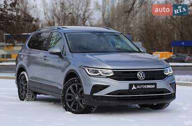 Позашляховик / Кросовер Volkswagen Tiguan 2023 в Києві