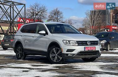 Позашляховик / Кросовер Volkswagen Tiguan 2018 в Києві