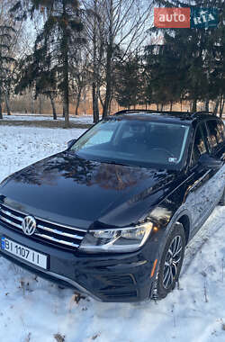 Позашляховик / Кросовер Volkswagen Tiguan 2018 в Миргороді