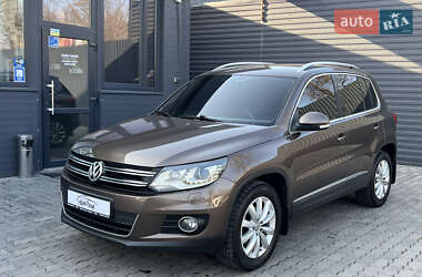 Внедорожник / Кроссовер Volkswagen Tiguan 2013 в Черновцах