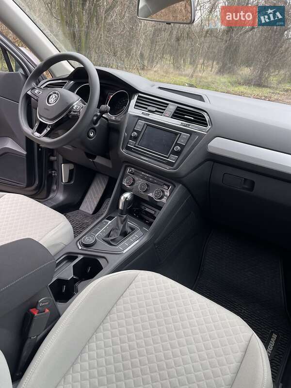 Внедорожник / Кроссовер Volkswagen Tiguan 2019 в Запорожье
