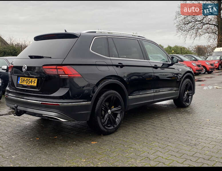 Внедорожник / Кроссовер Volkswagen Tiguan 2018 в Одессе