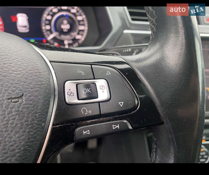 Внедорожник / Кроссовер Volkswagen Tiguan 2018 в Одессе