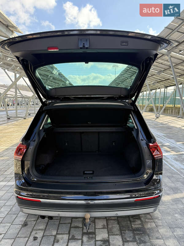 Внедорожник / Кроссовер Volkswagen Tiguan 2018 в Львове фото 9 Внедорожник / Кроссовер Volkswagen Tiguan 2018 в Львове