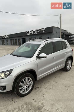 Внедорожник / Кроссовер Volkswagen Tiguan 2013 в Черновцах